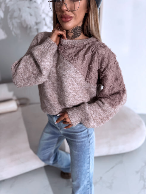 Knitted sweater "ROSETTE Y25008" - CAPPUCCINO